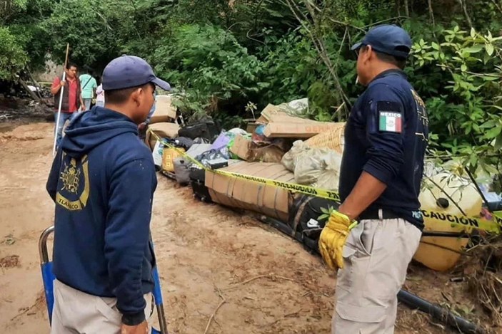 Meksika'da şarampole yuvarlanan otobüste 27 kişi öldü