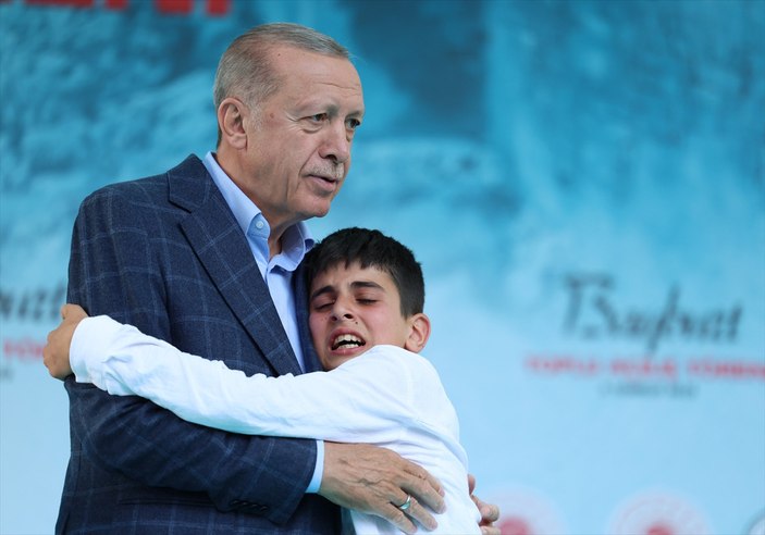 Cumhurbaşkanı Erdoğan: Emekliye yüzde 25 oranında zam