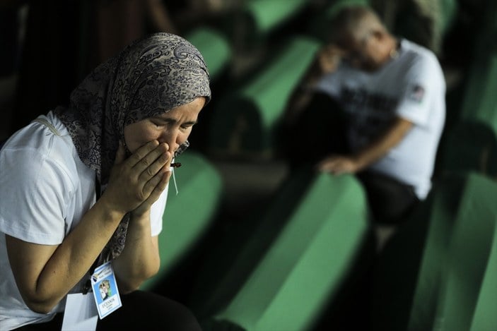 28 yıldır dinmeyen acı: Srebrenitsa Katliamı yıl dönümünde anılıyor