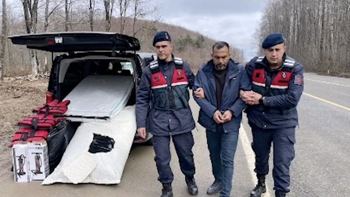 Ali Yerlikaya açıkladı! 2 ilde 18 göçmen kaçakçısı yakalandı