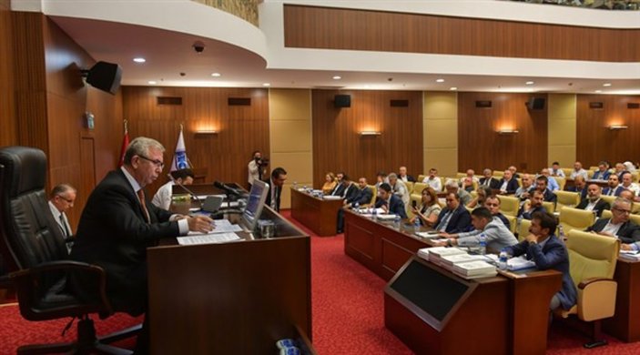 Ankara Büyükşehir Belediyesi maaş ödeyebilmek için borçlanmaya gidiyor