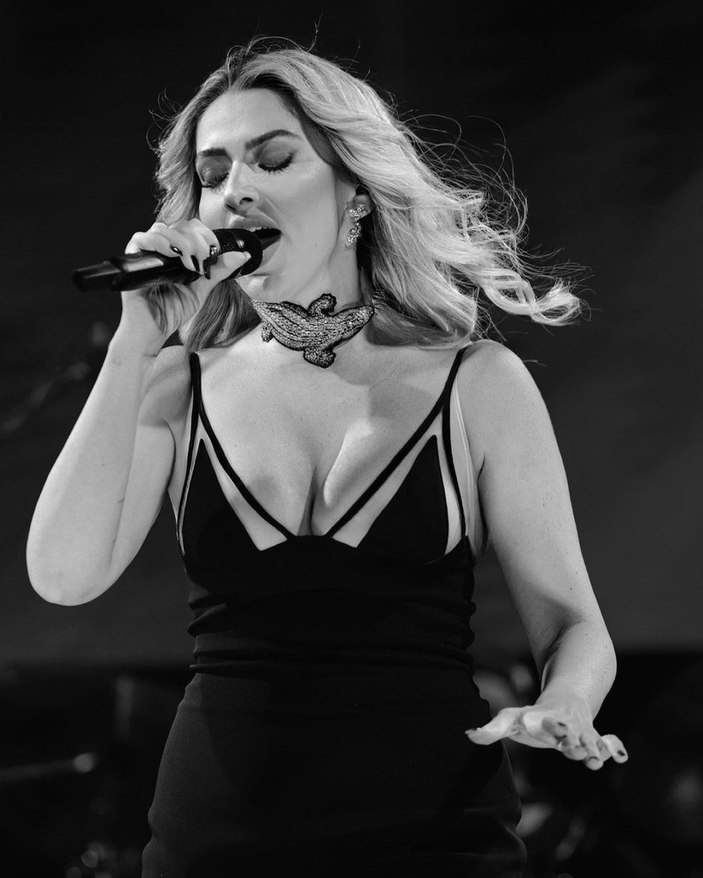 Hadise cesur tarzından ödün vermiyor