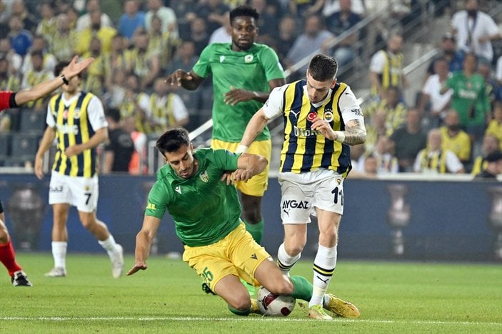 Fenerbahçe, Zimbru'yu 5 golle geçti