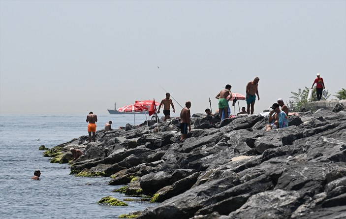 İstanbul'da hava sıcaklığı artıyor! Termometreler 43 dereceyi gördü