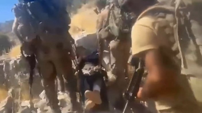 Irak’ın kuzeyinde sağ ele geçirilen terörist Mehmetçiği anlattı