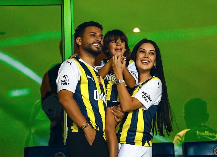 Dilan Polat Fenerbahçe'ye sponsor oldu sosyal medya yıkıldı! 'Enerci geldi'