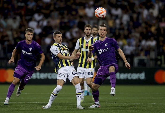 Fenerbahçe olaylı maçta Maribor'u farklı yenerek turu aldı