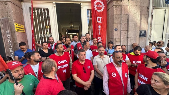 CHP'li belediyelerde iş bırakma eylemleri: İşçilere maaşları taksitle ödendi
