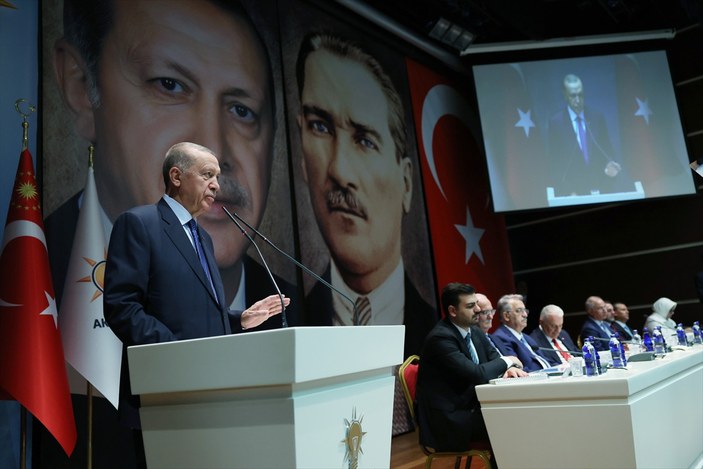 Cumhurbaşkanı Erdoğan'dan ekonomi mesajı: Fahiş fiyat balonu sönecek