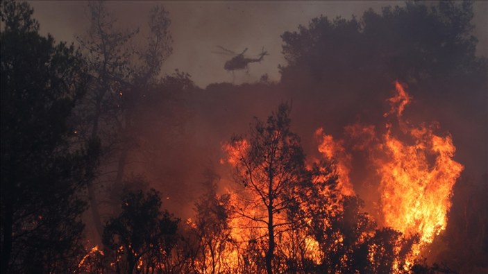 Yunanistan'daki yangınlarda ABD hedef tahtasına konuldu