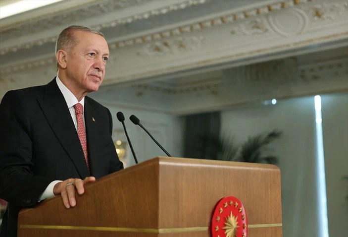 Cumhurbaşkanı Erdoğan: Depremin siyasetini yapanlardan olmadık