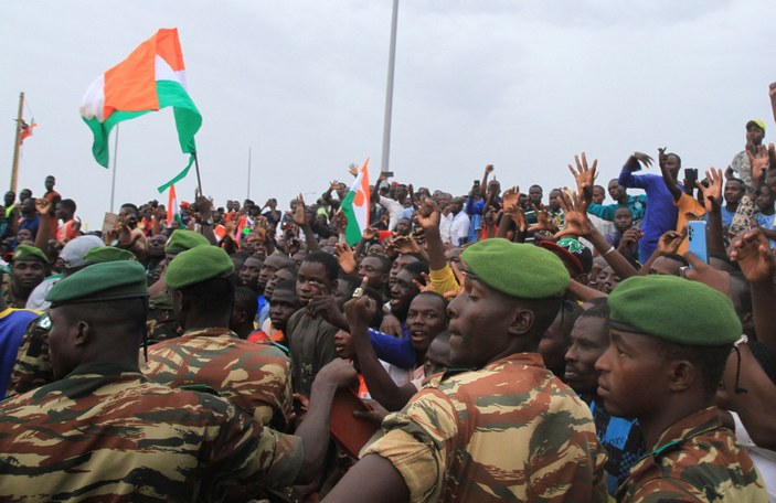 Nijer'de Fransa protestosu: Ordu ülkemizden çekilsin