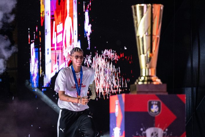 Ümit Özat'tan Melissa Vargas'a tepki çeken sözler