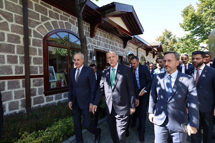 Cumhurbaşkanı Erdoğan: Yamalı bohçaya dönen anayasa, taşınması zor bir yük